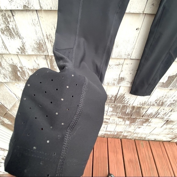 Layer 8 Extended Waistband 7/8 Leggings - Picture 4 of 8